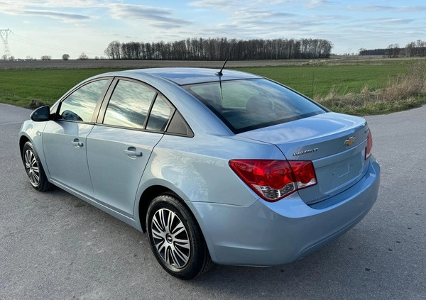 Chevrolet Cruze cena 22900 przebieg: 121000, rok produkcji 2009 z Puławy małe 781